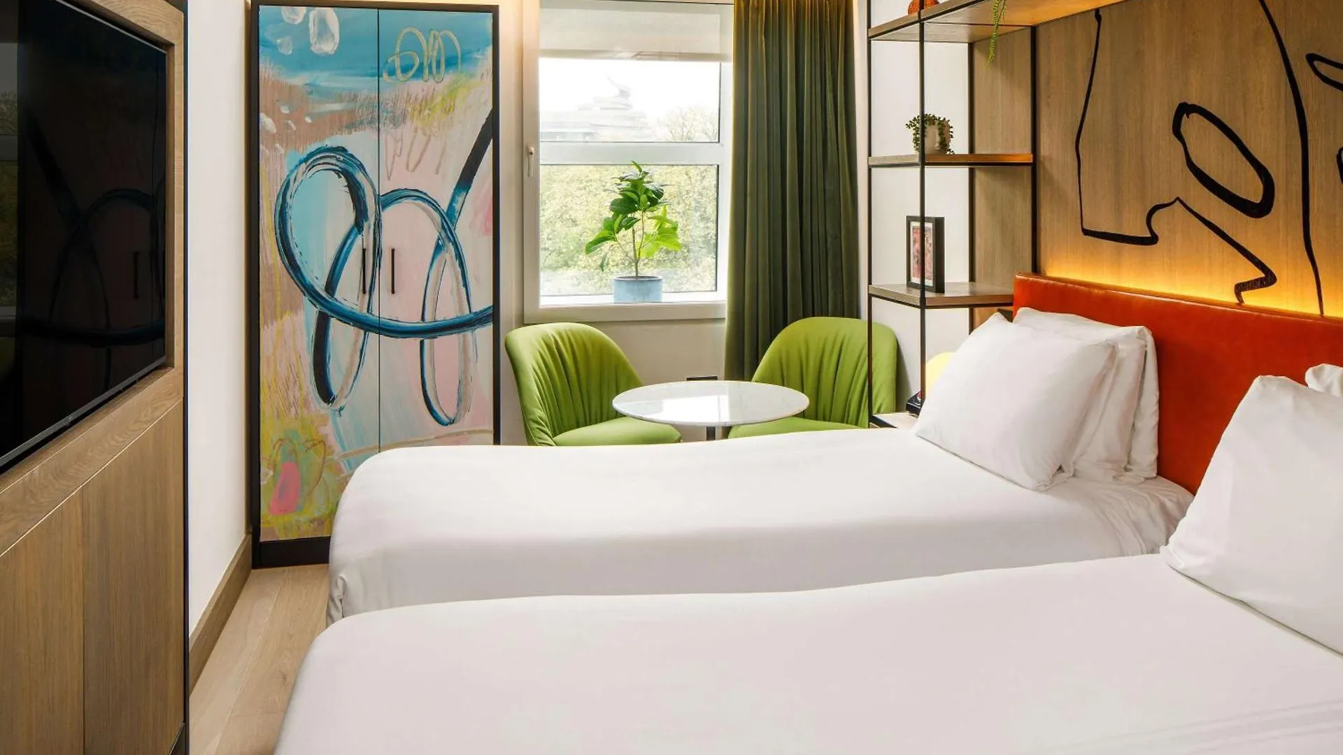 Ibis Styles Edinburgh St Andrew Square Hotel