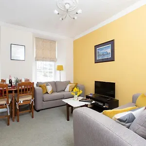 Apartamento Blair St Scott Apt Old Town, Edimburgo