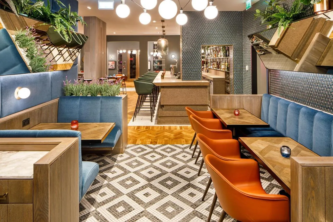 Ibis Styles Edinburgh St Andrew Square Hotel